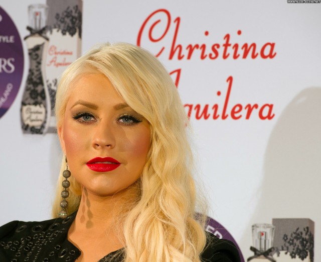 Christina Aguilera Christina Beautiful Celebrity Babe Posing Hot High