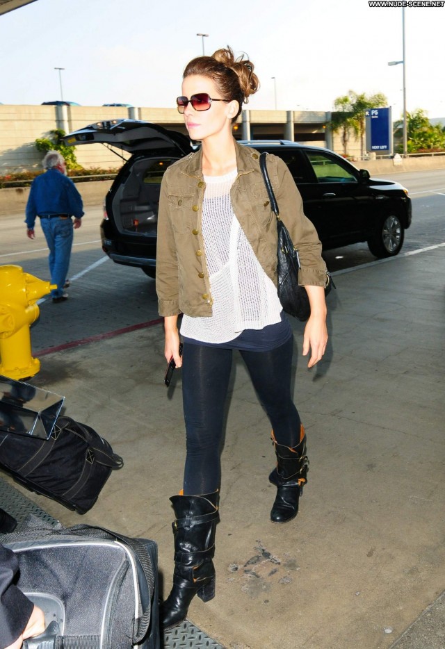 Kate Beckinsale Lax Airport Celebrity Lax Airport Posing Hot