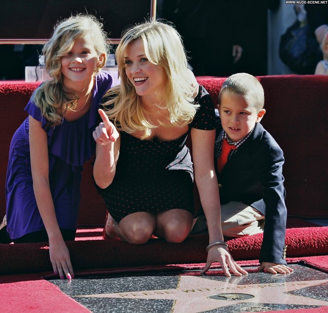Reese Witherspoon Hollywood Walk Of Fame High Resolution Beautiful