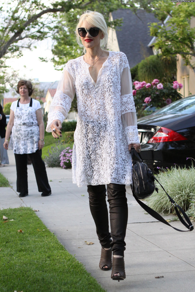 Beverly Hills Beverly Hills Beautiful Babe Posing Hot Celebrity High