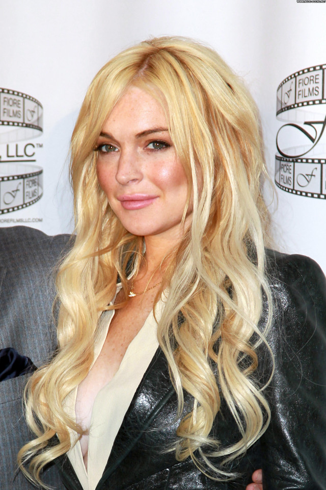 Lindsay Lohan No Source  Babe Beautiful Posing Hot Celebrity High