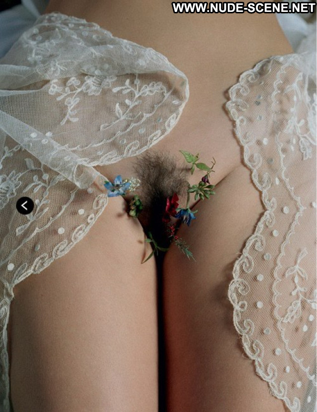 Kate Moss Love Magazine Celebrity Beautiful Uk Nude Posing Hot