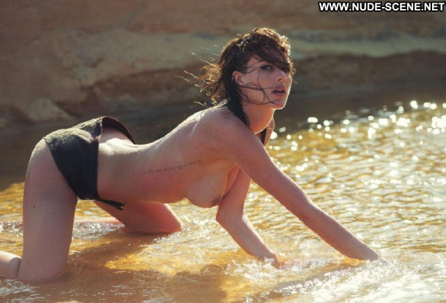 Eliza Cummings The Following Celebrity Nude Photoshoot Uk Beautiful