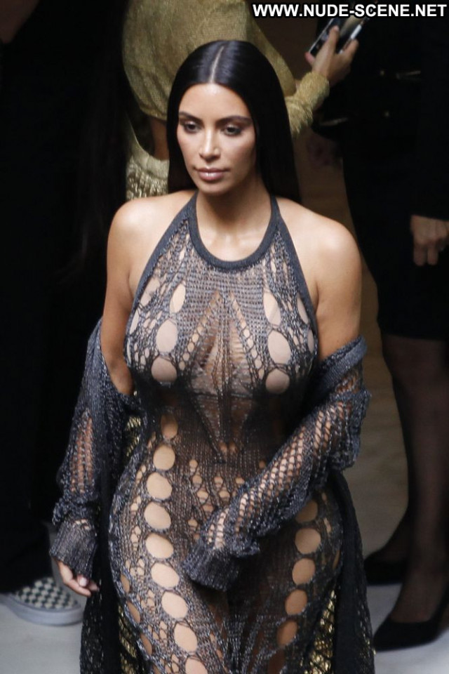 Kim Kardashian Fashion Show Babe Usa Beautiful Fashion Posing Hot See