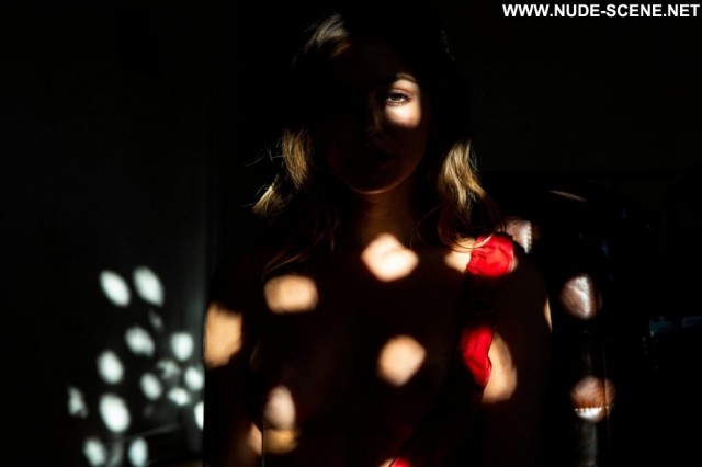 Gigi Paris Topless Photoshoot Beautiful Posing Hot Babe Photoshoot