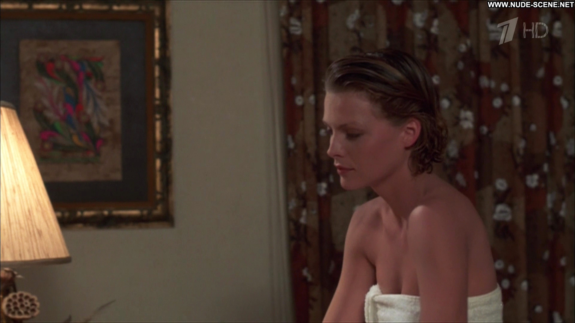 nude-scene.net Michelle Pfeiffer Into The Night Into The Night...