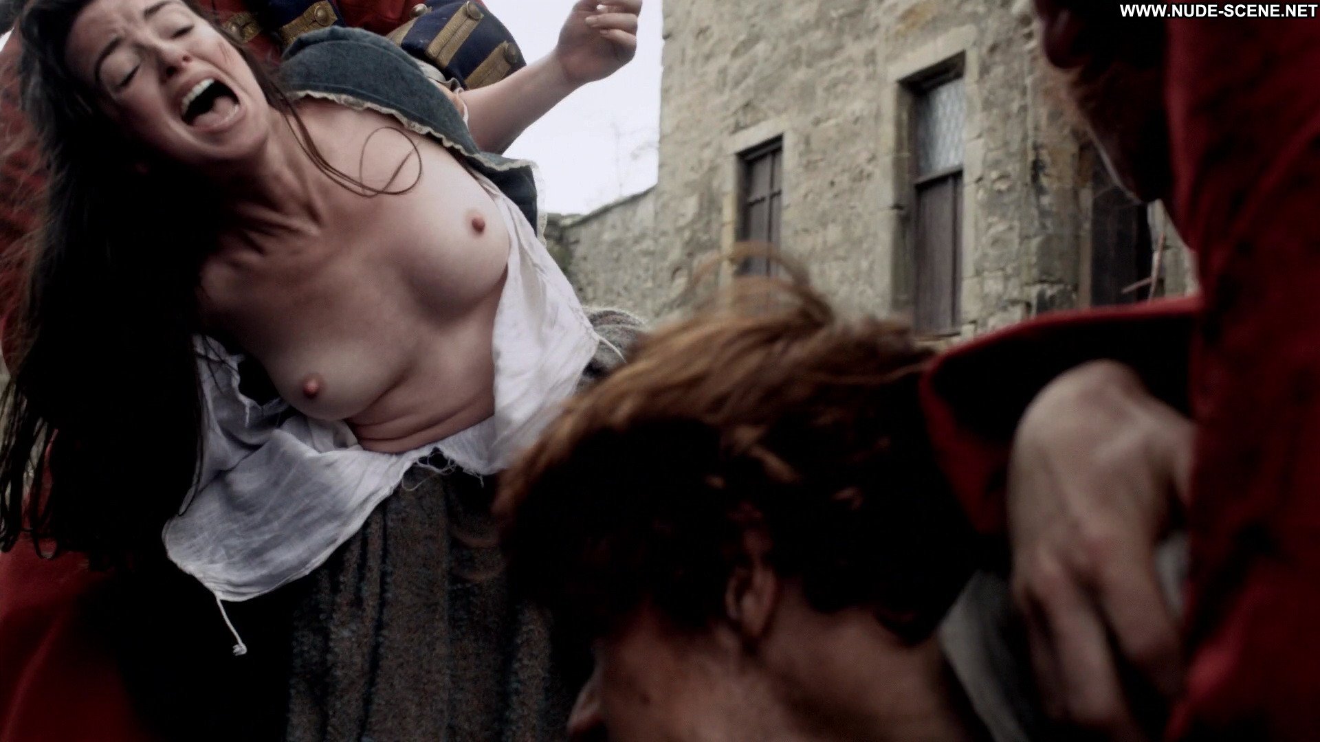 Outlander Laura Donnelly Beautiful Babe Hd Topless Posing Hot Celebrity.